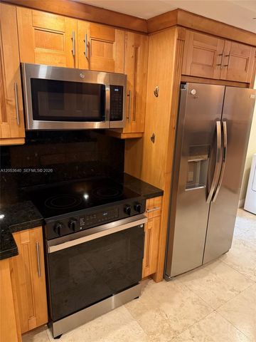 145 SE 25th Rd 1003, Miami, FL 33129