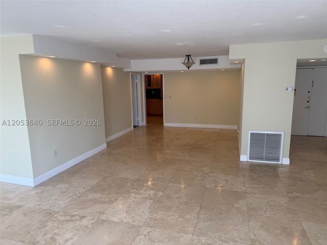 145 SE 25th Rd 1003, Miami, FL 33129