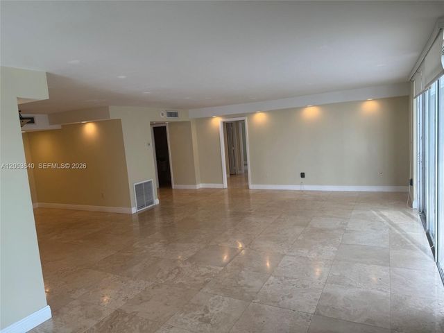 145 SE 25th Rd 1003, Miami, FL 33129