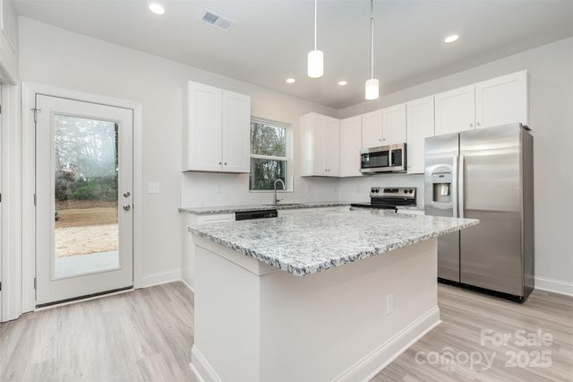 19901 Burton Lane, Cornelius, NC 28031