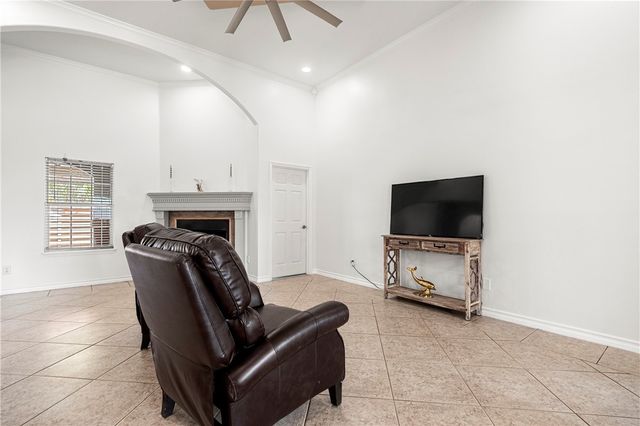 13706 Sea Horse Ave, Corpus Christi, TX 78418