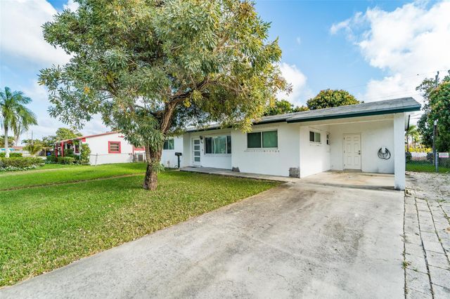 241 W 20th Street, Riviera Beach, FL 33404