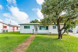 241 W 20th Street, Riviera Beach, FL 33404