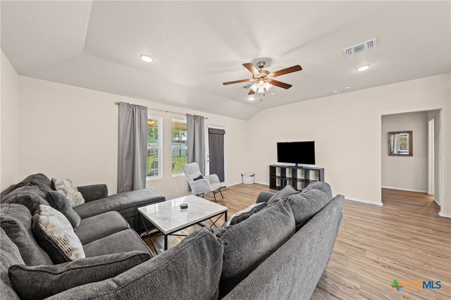 717 Liberty Valley Drive, Belton, TX 76513