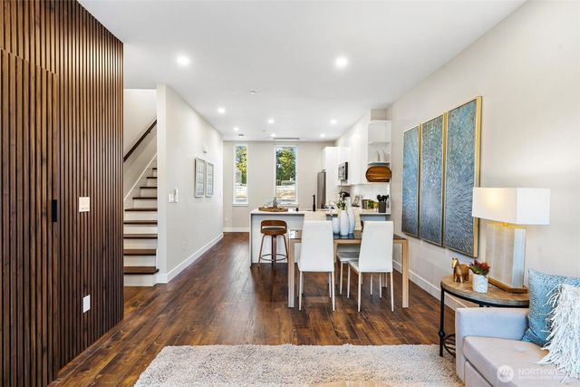 7146 47th Avenue SW, Seattle, WA 98136