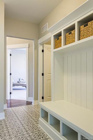 14075 Regatta Bay Drive, Shelby, MI 48315