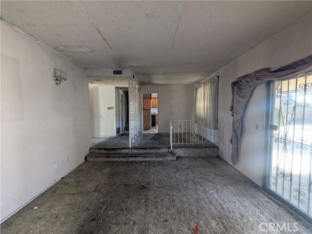 1545 Washington Avenue, Pomona, CA 91767