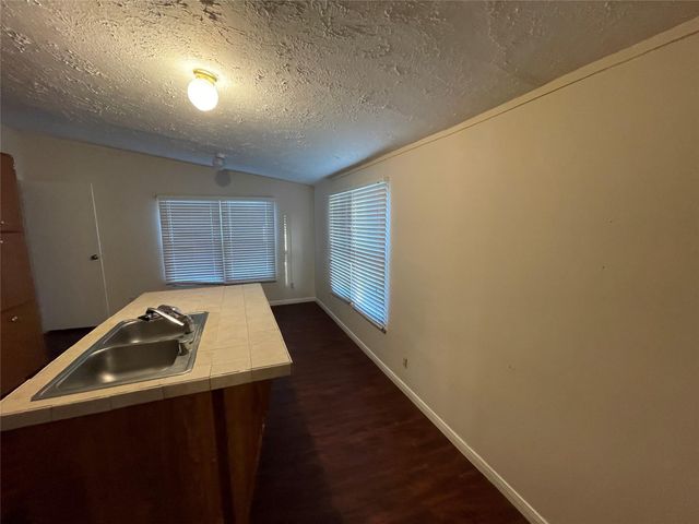 16658 Meadowcroft, Montgomery, TX 77316
