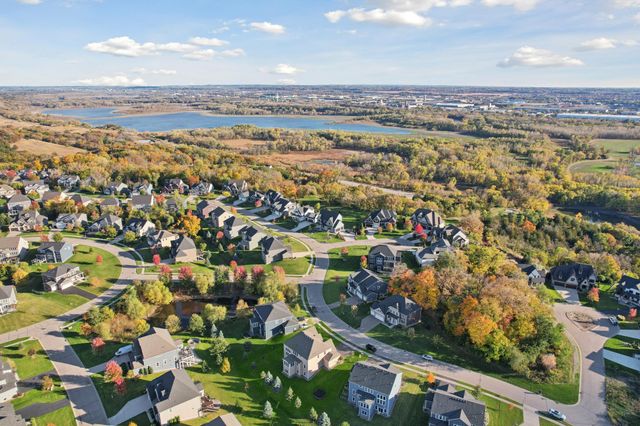 16868 Reeder Ridge, Eden Prairie, MN 55347