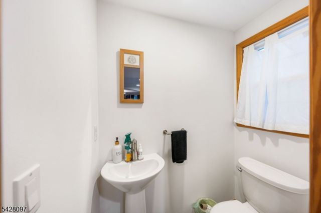 615 Lincoln Park, Cranford Twp., NJ 07016