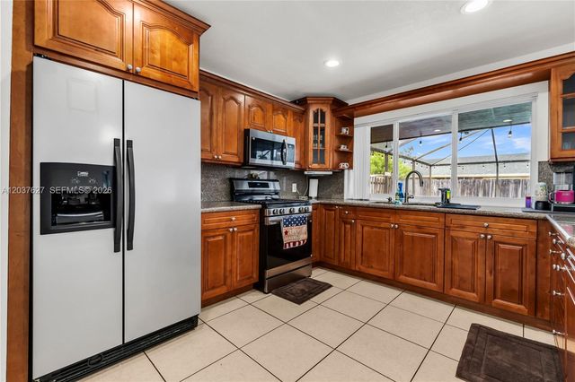 2751 NW 107th Terrace, Sunrise, FL 33322
