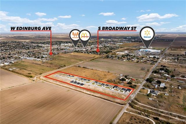 428 N Leon Avenue, Elsa, TX 78543