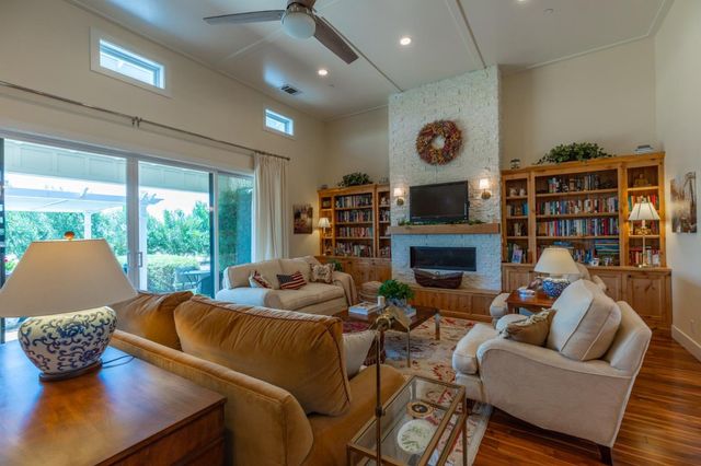 60 Tortola Way, Hollister, CA 95023