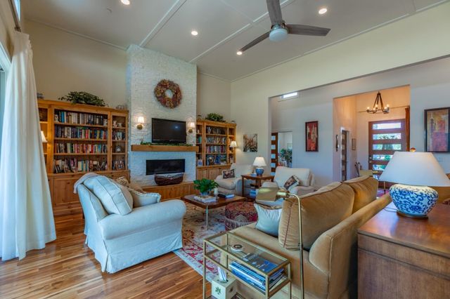 60 Tortola Way, Hollister, CA 95023