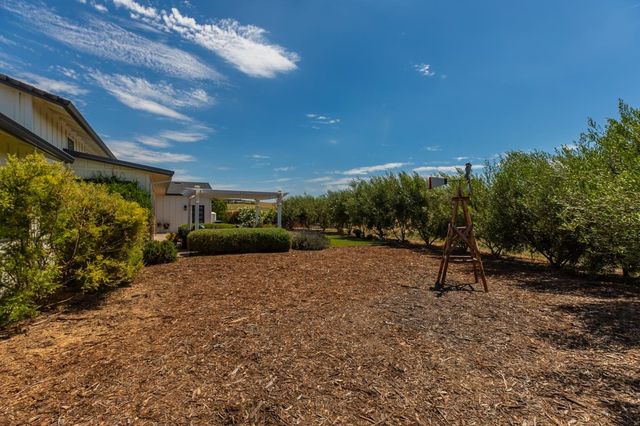 60 Tortola Way, Hollister, CA 95023