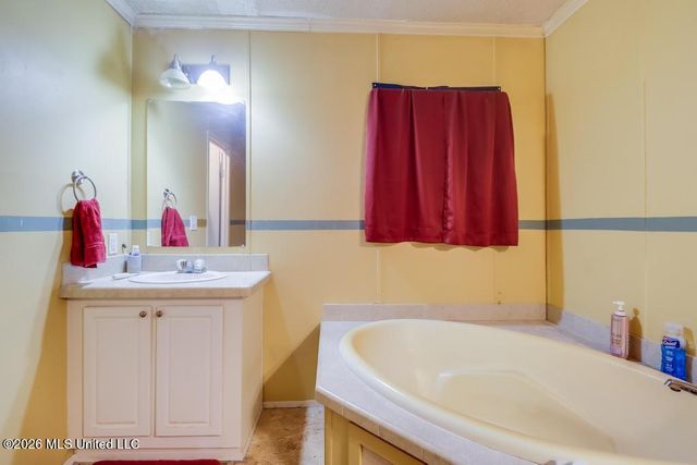 17112 Camellia Street, Kiln, MS 39556