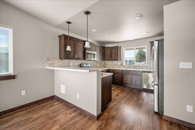 1103 S Sun Devil Ct, Spokane, WA 99224