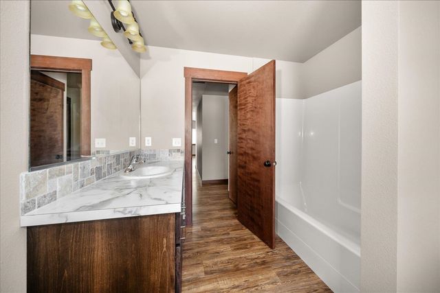 1103 S Sun Devil Ct, Spokane, WA 99224