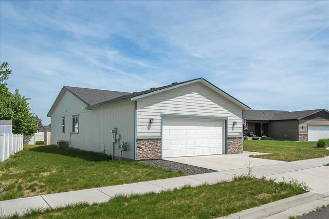 1103 S Sun Devil Ct, Spokane, WA 99224