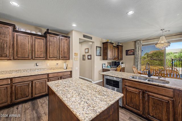 11120 E RAVENNA Avenue, Mesa, AZ 85212