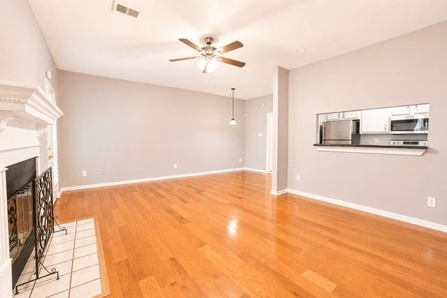 3684 High Point Dr, Memphis, TN 38122