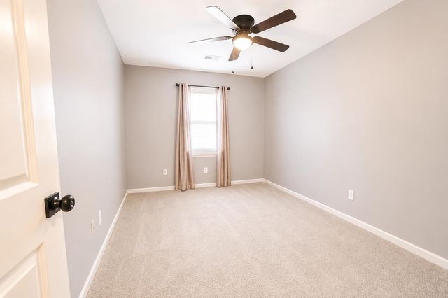 3684 High Point Dr, Memphis, TN 38122