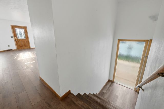 1231 NW 7th St, Minot, ND 58703