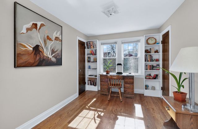 5433 BROOKBANK Road, Downers Grove, IL 60515