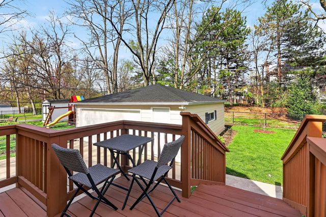 5433 BROOKBANK Road, Downers Grove, IL 60515