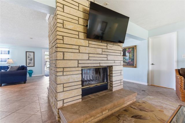 1 MAPLEWOOD AVENUE, Clearwater, FL 33765