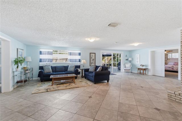 1 MAPLEWOOD AVENUE, Clearwater, FL 33765