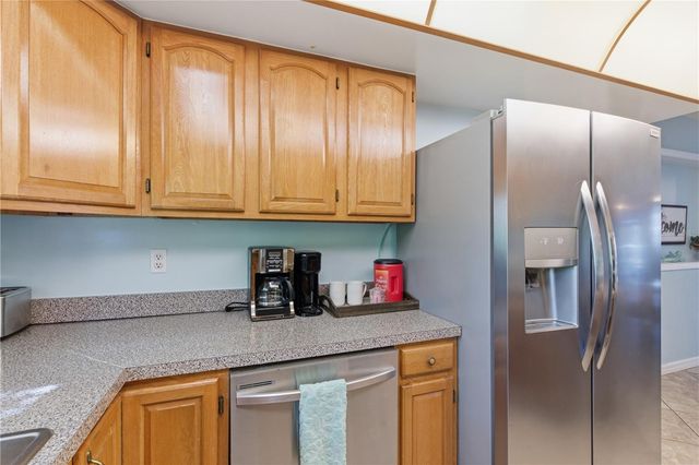 1 MAPLEWOOD AVENUE, Clearwater, FL 33765