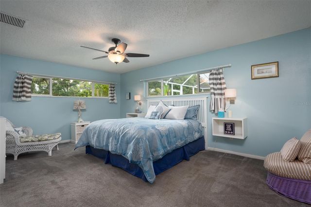 1 MAPLEWOOD AVENUE, Clearwater, FL 33765