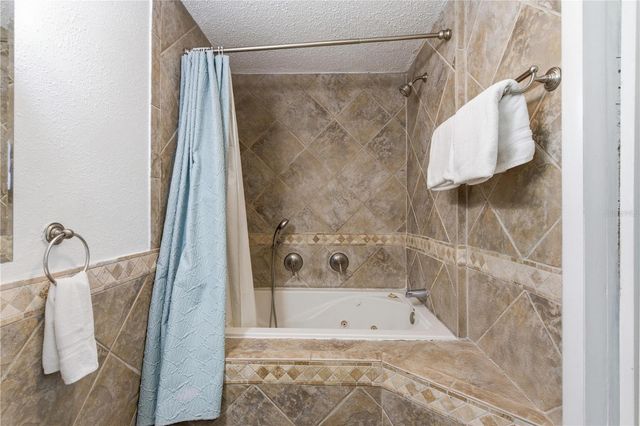 1 MAPLEWOOD AVENUE, Clearwater, FL 33765