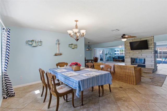 1 MAPLEWOOD AVENUE, Clearwater, FL 33765