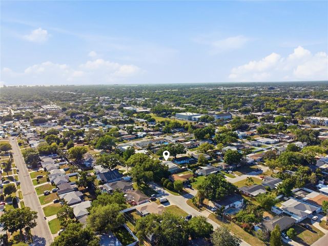 1 MAPLEWOOD AVENUE, Clearwater, FL 33765