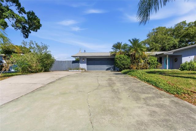 1 MAPLEWOOD AVENUE, Clearwater, FL 33765