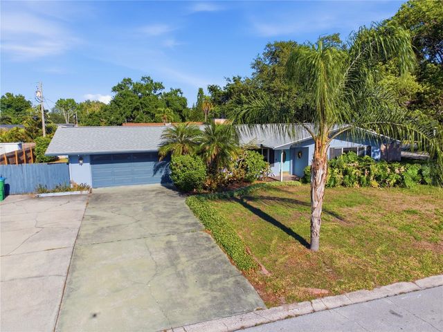 1 MAPLEWOOD AVENUE, Clearwater, FL 33765