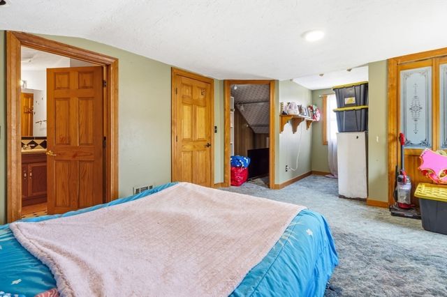 20 George St, Fitchburg, MA 01420