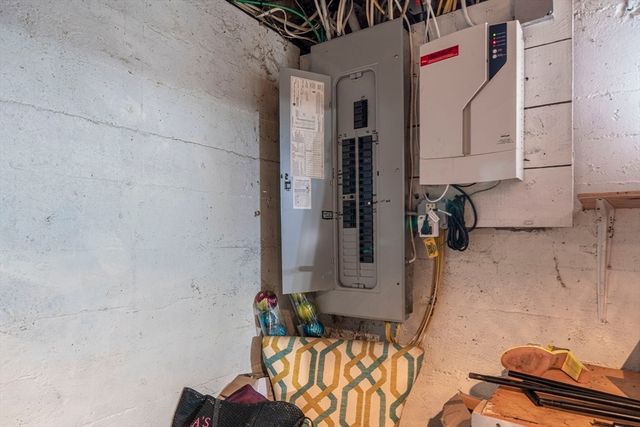 20 George St, Fitchburg, MA 01420