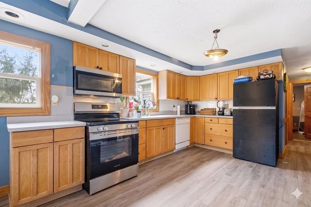 20 George St, Fitchburg, MA 01420