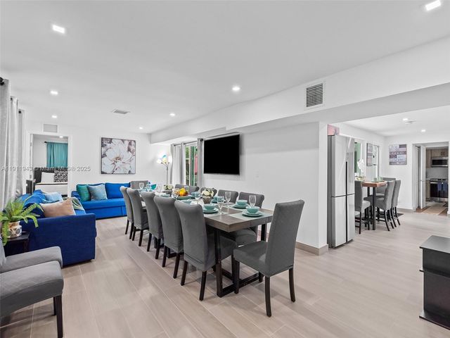 2320 SW 36th Ave, Fort Lauderdale, FL 33312