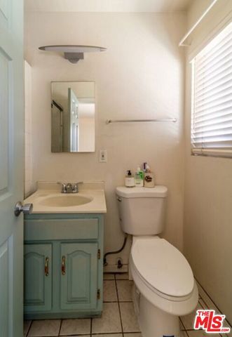 138 S St Andrews Place 4, Los Angeles, CA 90004