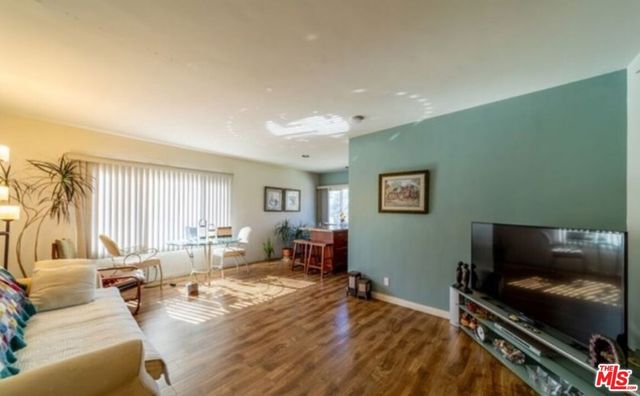 138 S St Andrews Place 4, Los Angeles, CA 90004