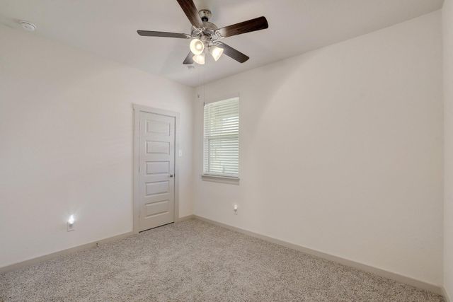 121 Fairfax Ave, San Marcos, TX 78666