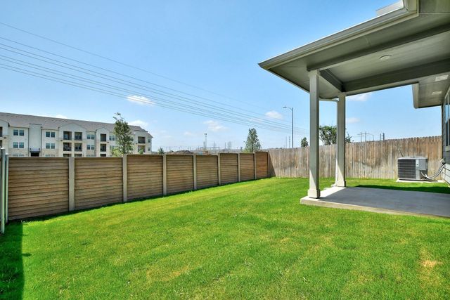 121 Fairfax Ave, San Marcos, TX 78666