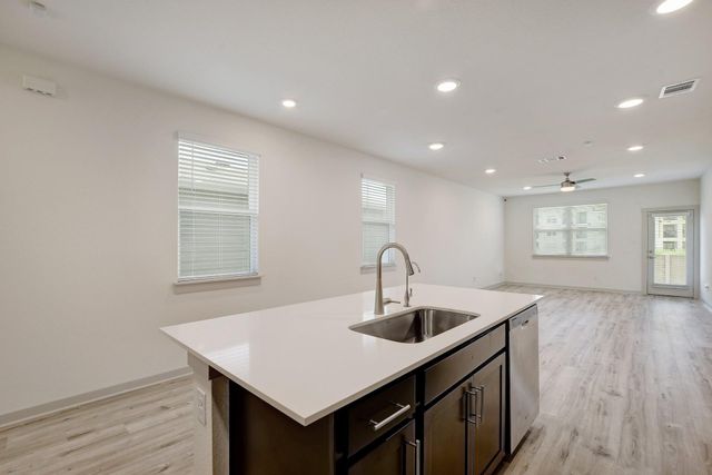 121 Fairfax Ave, San Marcos, TX 78666