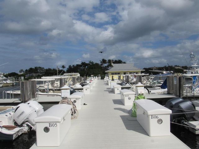 1911 NE 27th Court 1-3, Lighthouse Point, FL 33064