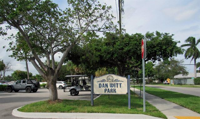 1911 NE 27th Court 1-3, Lighthouse Point, FL 33064