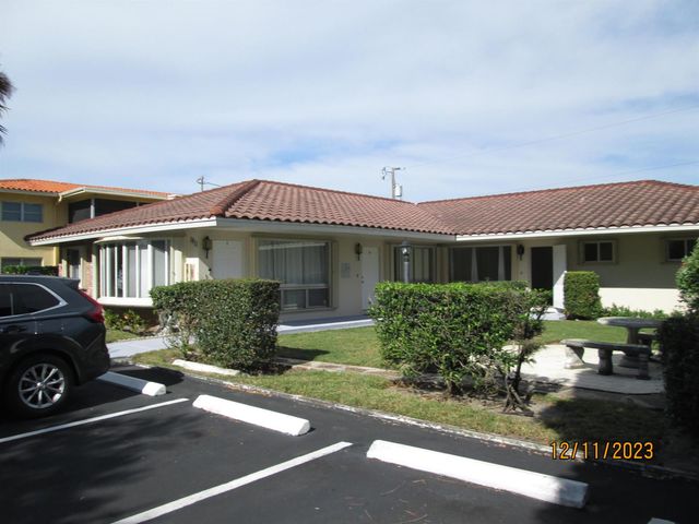 1911 NE 27th Court 1-3, Lighthouse Point, FL 33064